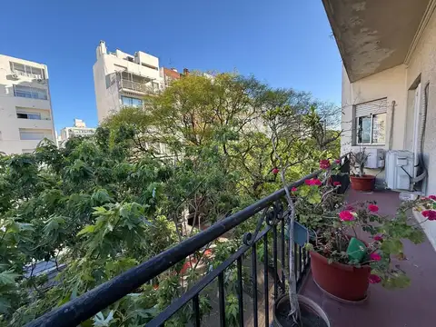 Venta Apartamento 4 dormitorios , balcón, Pocitos