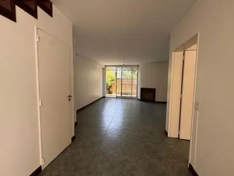 Departamento en Alquiler con 2 cocheras