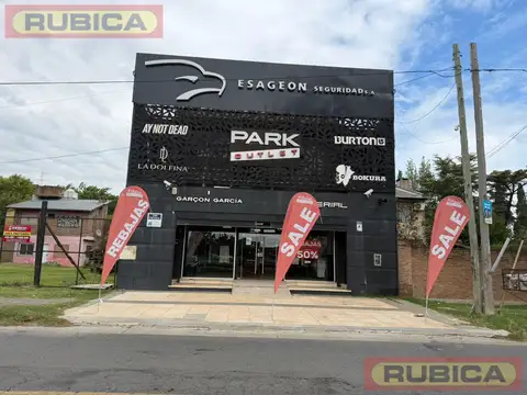 Local en Pilar