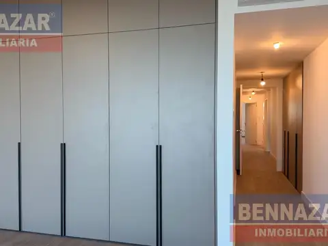 Departamento 4 ambientes con 4 baños
