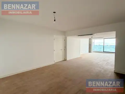 Departamento en Alquiler con 2 cocheras
