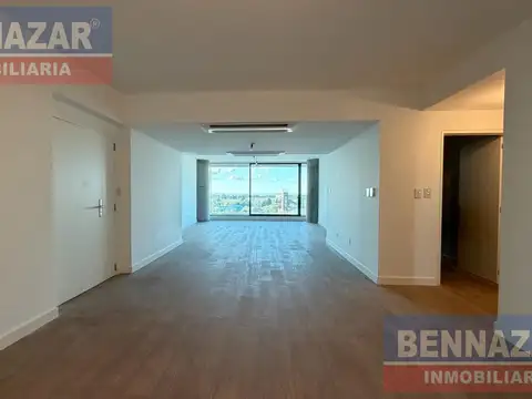 Departamento en Alquiler con 2 cocheras