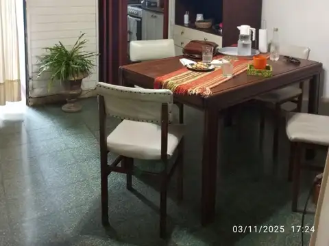 Departamento 4 ambientes con 2 baños