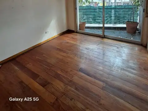 Depto Tipo Casa en Venta en Villa Adelina, USD 132.000