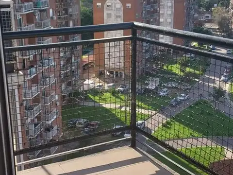 Departamento 4 ambientes en venta - APTO CREDITO -  Ezpeleta Este