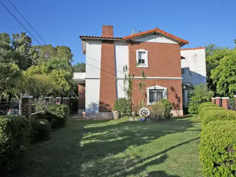 Chalet 4 Amb + Dependencia