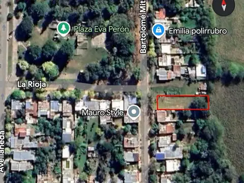 Excelente terreno frente a la plaza Laguna Paiva