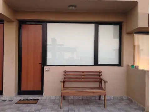 Depto Tipo Casa en Venta de 5 ambientes