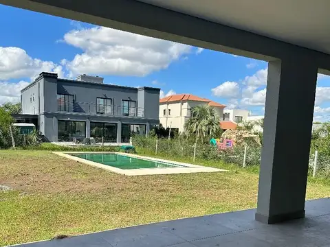Casa Chalet  en Venta en Altos de Campo Grande, Pilar, G.B.A. Zona Norte