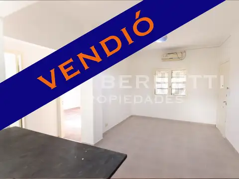 Departamento 3 Ambientes Planta Baja - Barrio Gral. San Martín - 