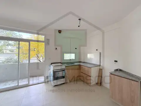 Depto Tipo Casa en Venta de 2 ambientes