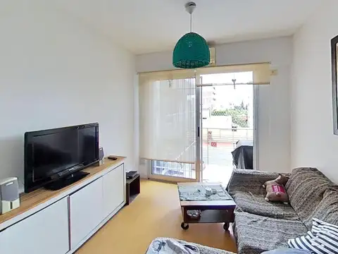 2amb Av Alvarez thomas 900