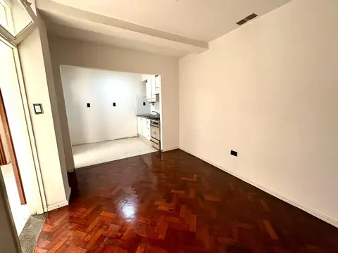 Depto Tipo Casa en Venta en Villa Devoto, USD 79.000