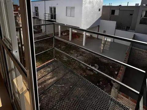 Venta depto 1 dormit. zona facu