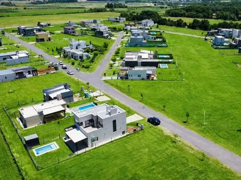 Terreno Barrio Cerrado Brisanova Lote 22 Pueblo Esther Escriturado