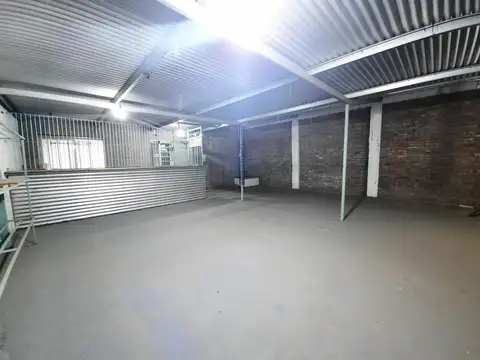 Galpon en Venta en 9 de Abril, USD 1.320.000