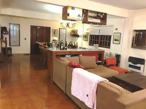 Casa en Venta de 5 dormitorios