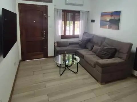 Casa en venta - 2 Dormitorios 1 Baño - Piñeyro