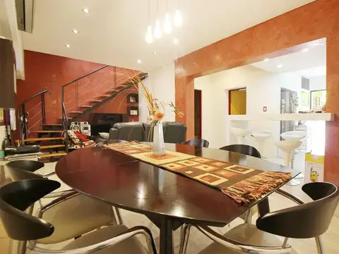 Depto Tipo Casa en Venta 18 años