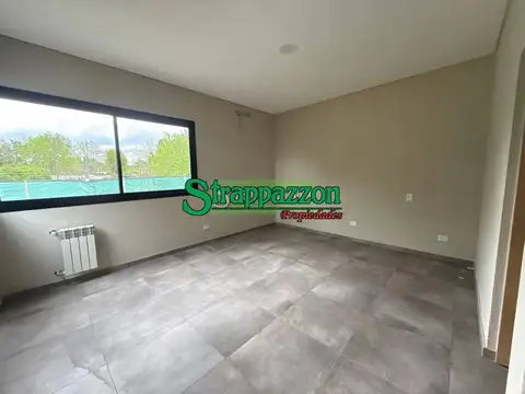 Casa en Venta en Moreno, USD 270.000