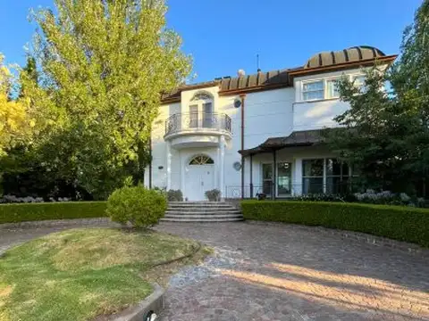 Casa en Venta de 4 dormitorios