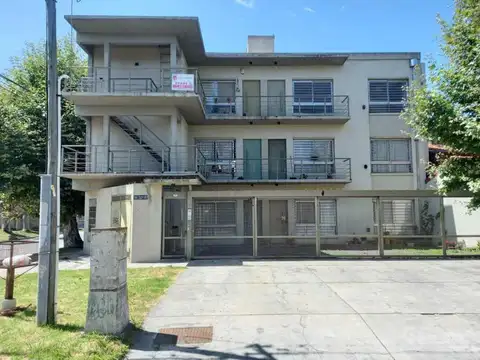 Departamento de 3 Ambientes en Alquiler excelente ubicacion de Quilmes Oeste !!!!