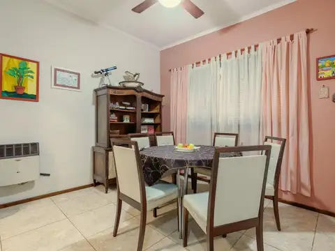 Casa en Venta en Echesortu, USD 180.000