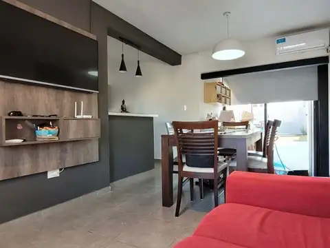 VENTA CASA 2 DORM UNIVERSITARIO DE HORIZONTE 