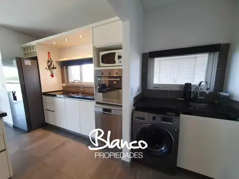 Casa en Alquiler Temporal de 4 dormitorios