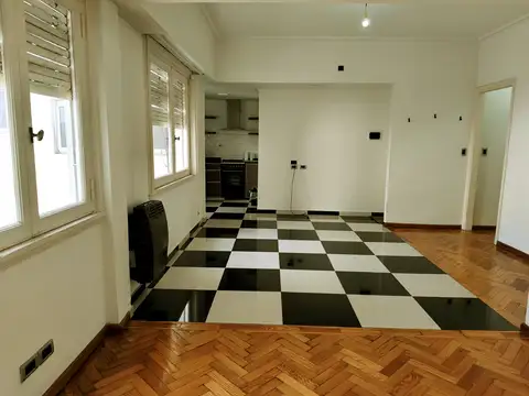 AVENIDA MITRE 1000, Piso 4