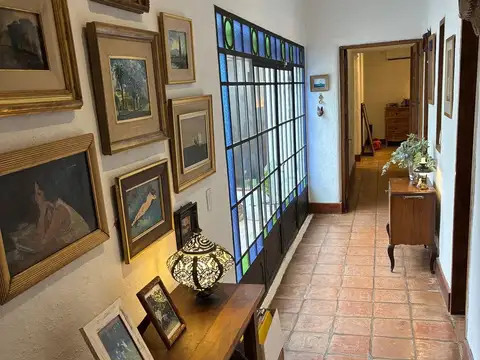 SE VENDE EXCELENTE CASA DE CATEGORIA, SAN MARTIN