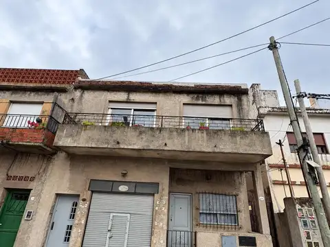 VENTA BLOCK - VILLA MADERO - 5 DEPARTAMENTOS DE 3 AMB CADA UNO   LOCAL COMERCIALAL FRENTE – CON RENT