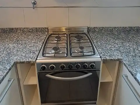 Departamento en Alquiler con 1 cocheras