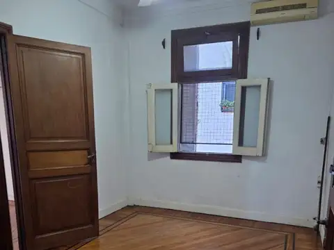 Departamento en Alquiler 64 años