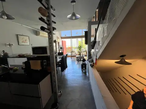 Venta Edificio en Block. 4 unidades funcionales y 4 cocheras