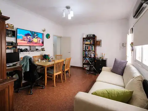 Depto Tipo Casa en Venta 60 años