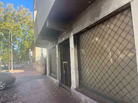 VENTA CASA A DEMOLER CON TERRENO 400 MTS2