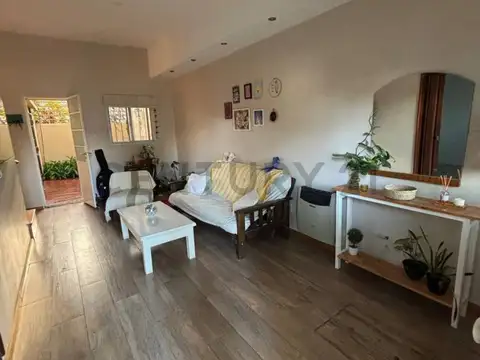 Venta casa 2 dormitorios barrio Parque