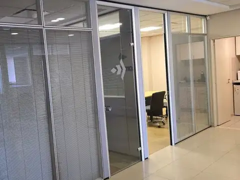 Oficina en Alquiler al Sur