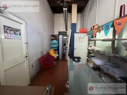 Luzuriaga 100