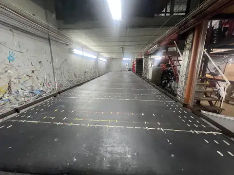 Galpon en Venta 8  mts Frente