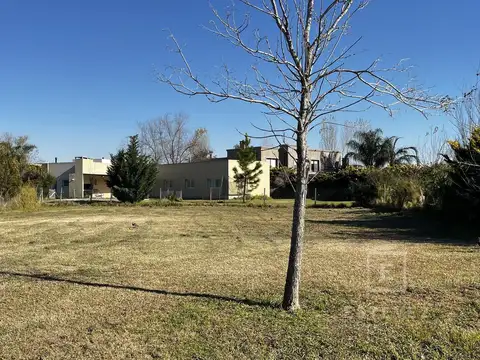 Terreno en Venta en El Canton - Norte, USD 78.000