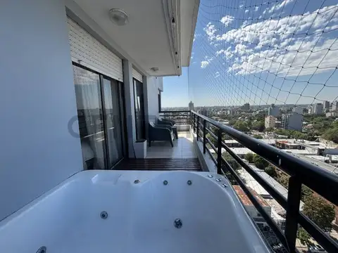 Piso Exclusivo de 4 Ambientes en Venta – Categoría Premium sobre Av. Presidente Perón – San Miguel