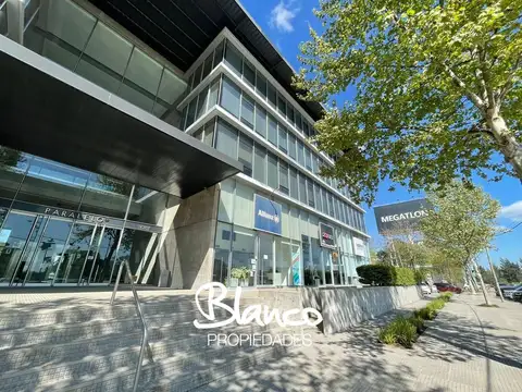 Oficina  en Venta en Paralelo 50, Pilar, G.B.A. Zona Norte