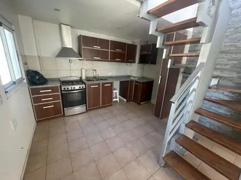 Depto Tipo Casa en Venta en Ramos Mejia, USD 100.000