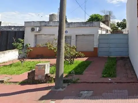 Vendo casa de dos dormitorios en Benitez 273