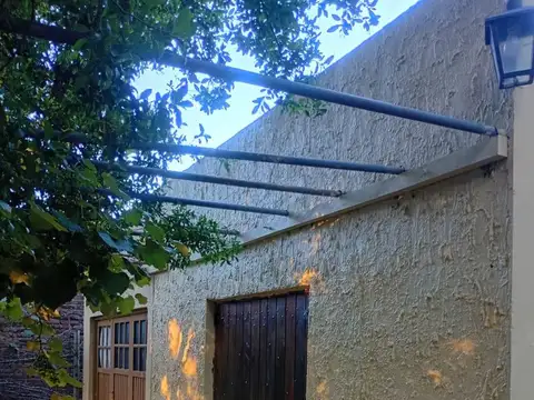 Quinta en Venta en Arijon, USD 70.000