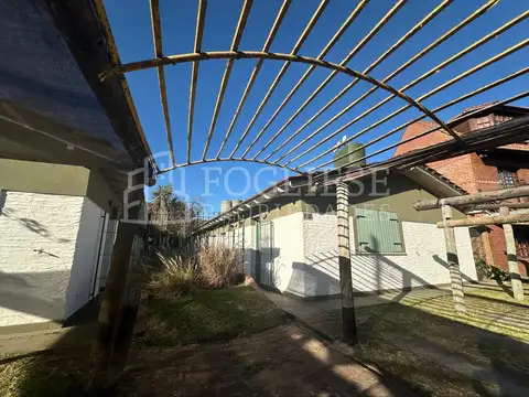 Complejo en venta de 9 unidades a mts del mar