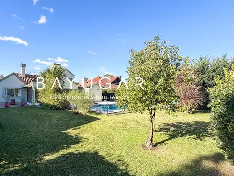 Venta - Casa sobre una planta en Golfer's Country Club - Pilar