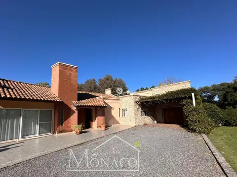 Casa en Venta en El Argentino Farm Club, USD 350.000